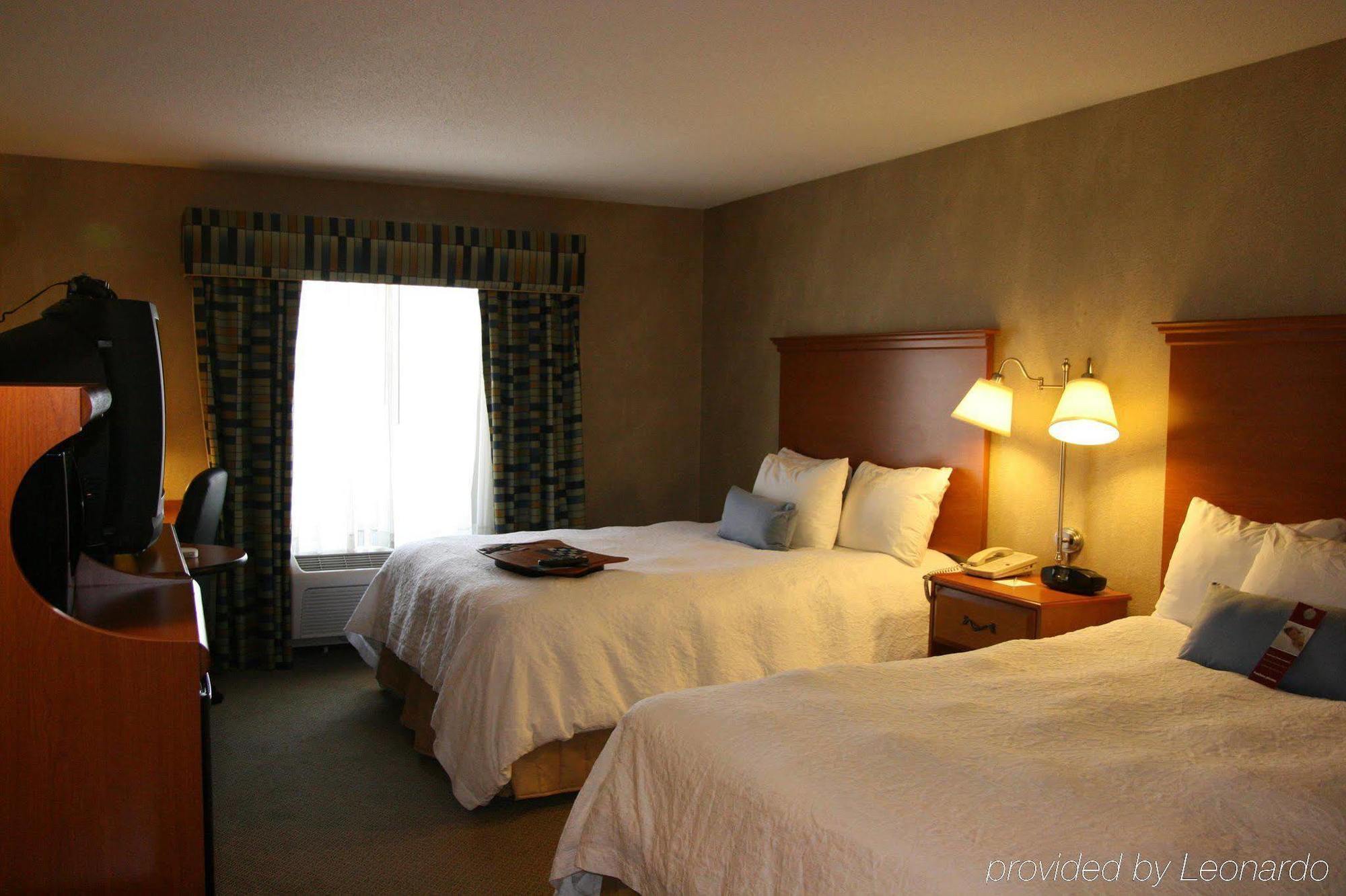 Hampton Inn Commerce/Novi Habitación foto
